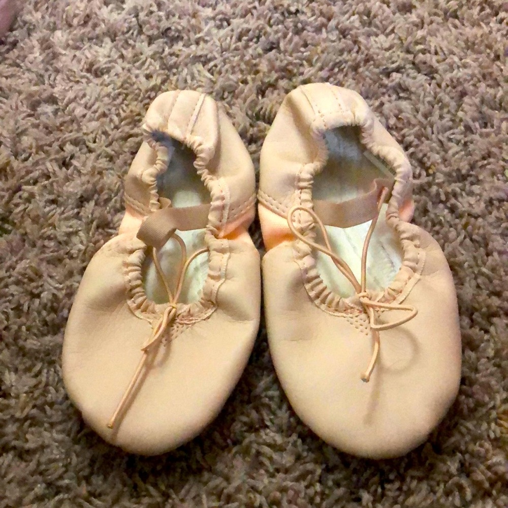 Girls ballet shoes